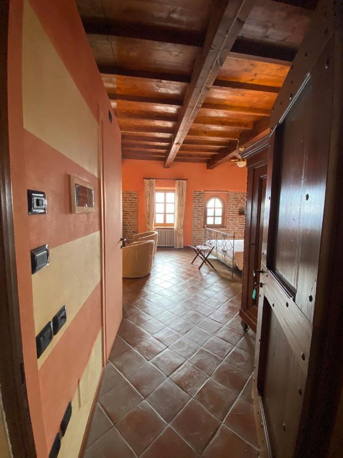 Foresteria Ristorante Conti Roero Monticello d'Alba 外观 照片