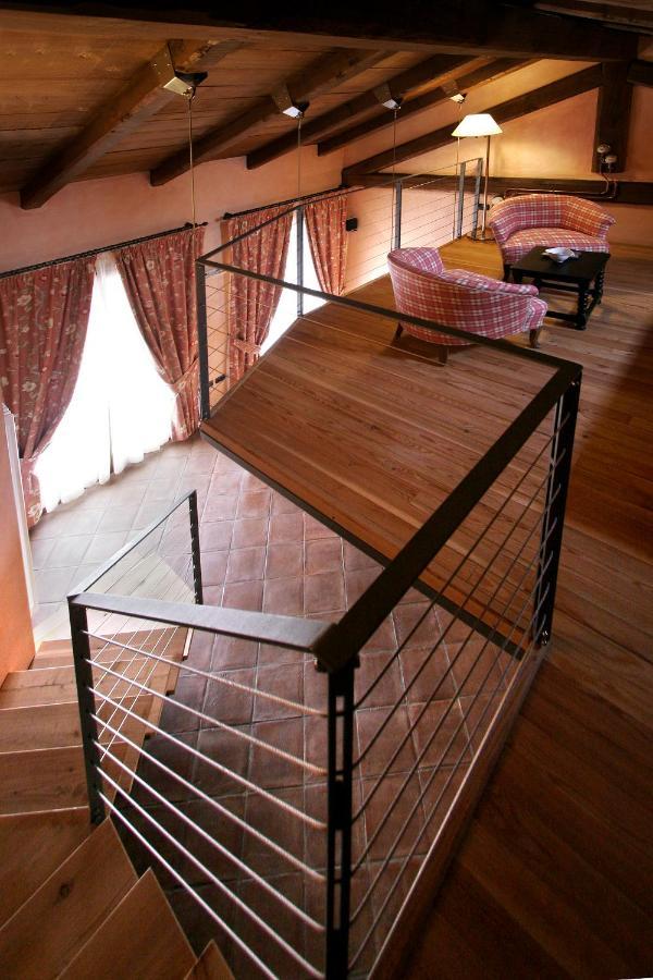Foresteria Ristorante Conti Roero Monticello d'Alba 外观 照片