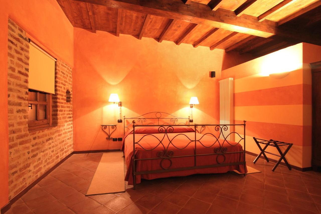 Foresteria Ristorante Conti Roero Monticello d'Alba 外观 照片