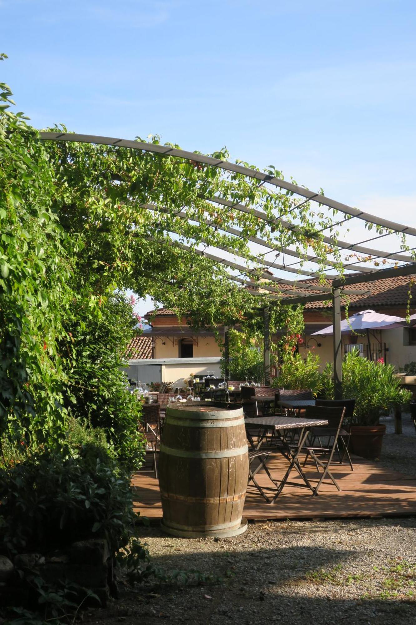 Foresteria Ristorante Conti Roero Monticello d'Alba 外观 照片